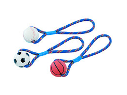 Rubber ball with rope   8 cm