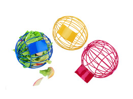 Play and food ball   10 cm